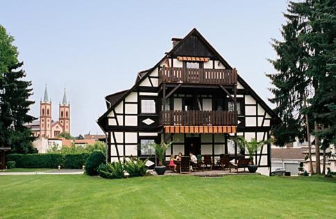 Garni Schick Otel Bad Homburg vor der Höhe Dış mekan fotoğraf